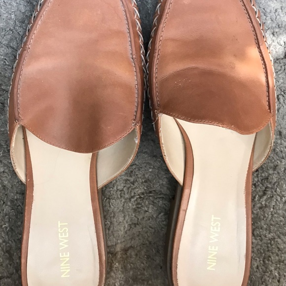 ****BRAND NEW NINE WEST TAN BRAIDED SLIDES*** - Picture 5 of 5